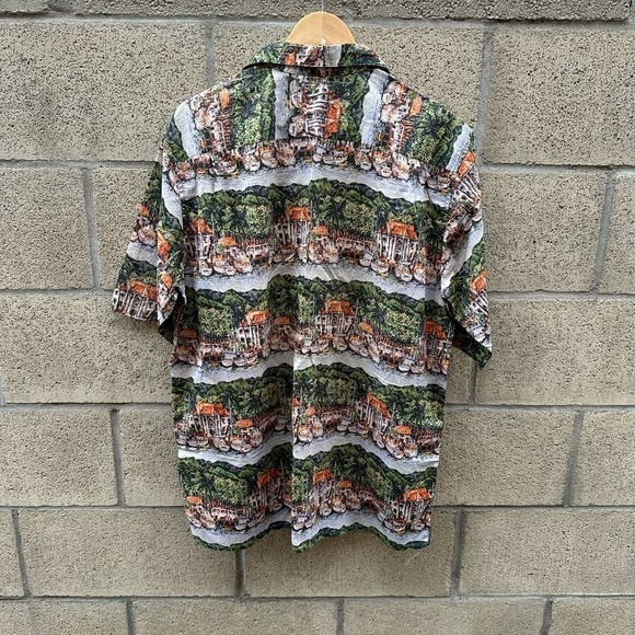 Reyn Spooner Island Harbor Hawaiian Shirt Men's Size L - Picture 3 of 7